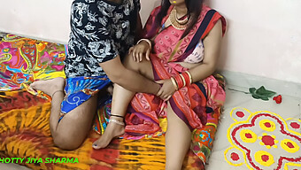 Holi Pertama Dengan Desi Priya: Milf India Amatur Dientot Dari Belakang