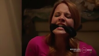 Katie Leclerc gaggad och bunden i 'A bridge's retaliation'