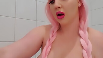 Joc Hardcore Cu Dildo De O Femeie Promiscuă Sexual