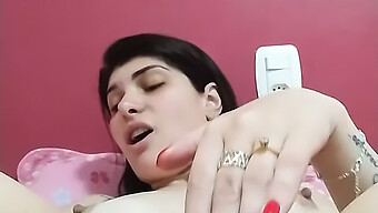 Sexy Brunette Enjoys Homemade Sex Toy