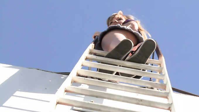 Inside view of a hot onani session on a rooftop deck