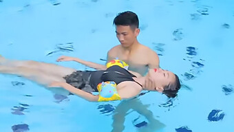 Massage Thư Giãn Trong Nước Để Có Niềm Vui Tột Cùng