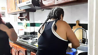 Empregada Desi É Fodida Pelo Enteado Em Vídeo Caseiro