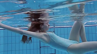 Russian Girl Anna Netrebko'S Underwater Solo Swim And Softcore Poses