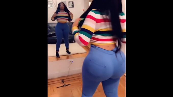 Tổng hợp twerking châu Phi và Mỹ với độ phân giải cao