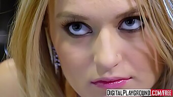 18+ tini Natalia Starr megmutatja piros rúzsát és nagy melleit