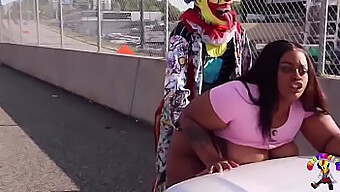 Gibby The Clown Engages In Public Sexual Activity With A Curvy Woman On Atlanta'S Busiest Roadway